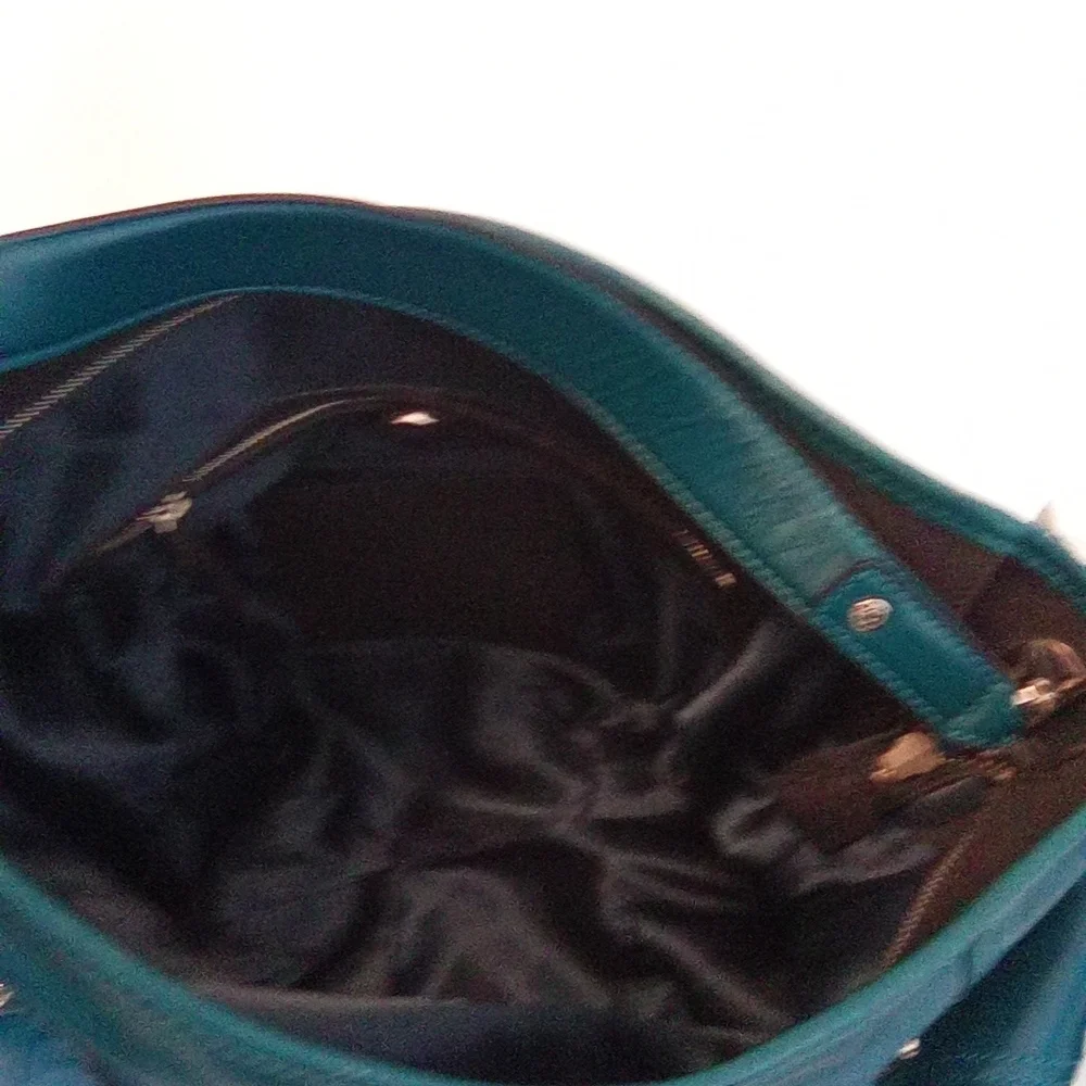 Teal Leather Shoulder Bag with removable Crossbody Strap.